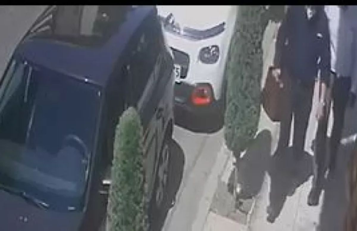 Βίντεο ντοκουμέντο με την δράση των «ποντικών» που φέρονται να άδειασαν θυρίδες τράπεζας στη Νέα Σμύρνη