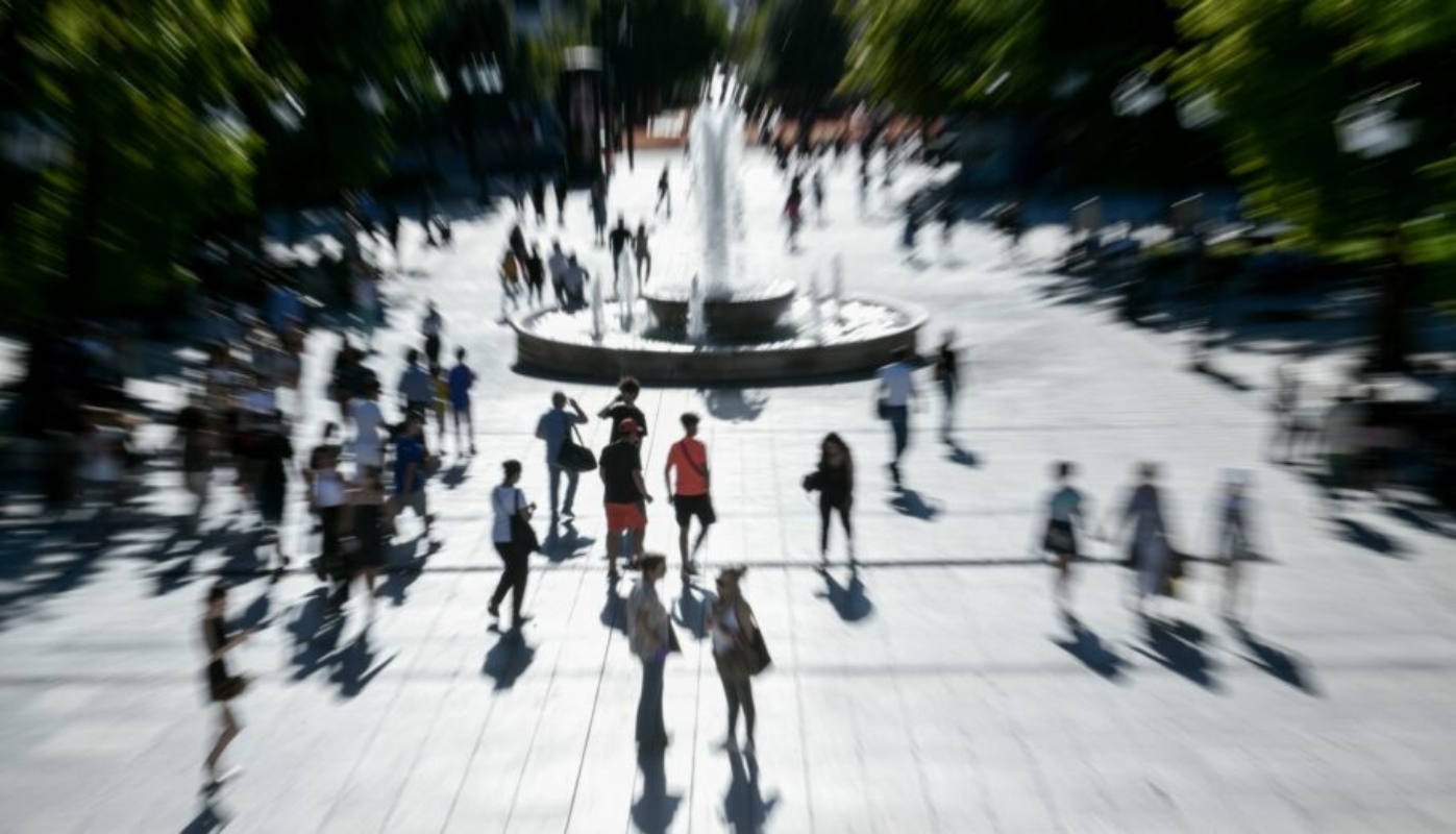 ΟΟΣΑ: Ο υψηλός πληθωρισμός επιβάρυνε φορολογικά τους μισθωτούς το 2022
