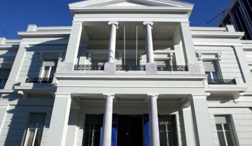 Οργή ΥΠΕΞ για τη συνέχιση κράτησης Μπελέρη: «Δημιουργεί ερωτηματικά»