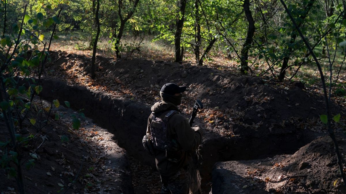 Ρώσοι στρατιωτικοί έκαναν παράνομα βασανιστήρια σε κατοίκους της Χερσώνας κατά τη διάρκεια της κατοχής