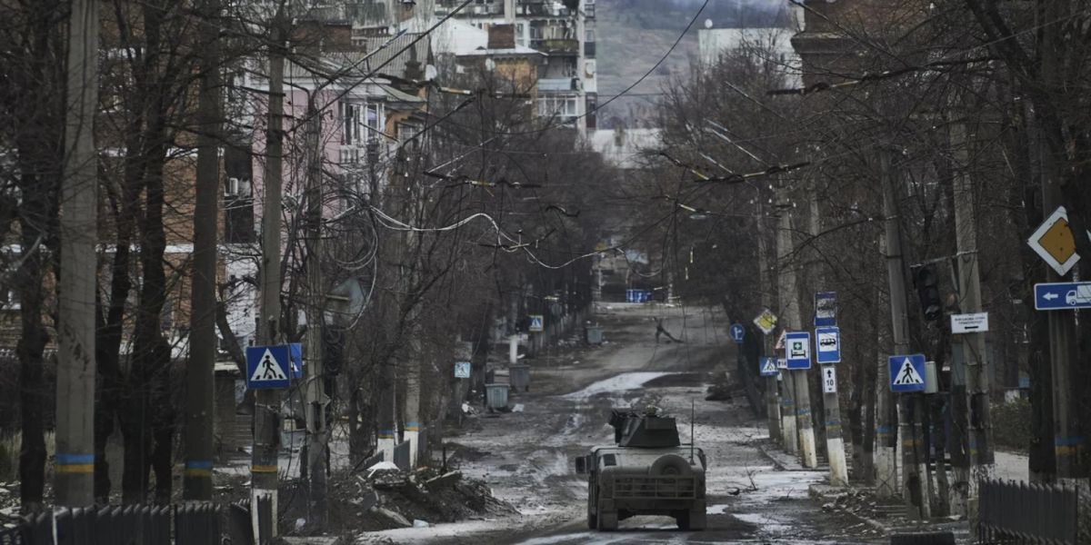 Ουκρανία: Το τέλος της Μπαχμούτ – Οι Ουκρανοί οργανώνονται για να αποχωρήσουν