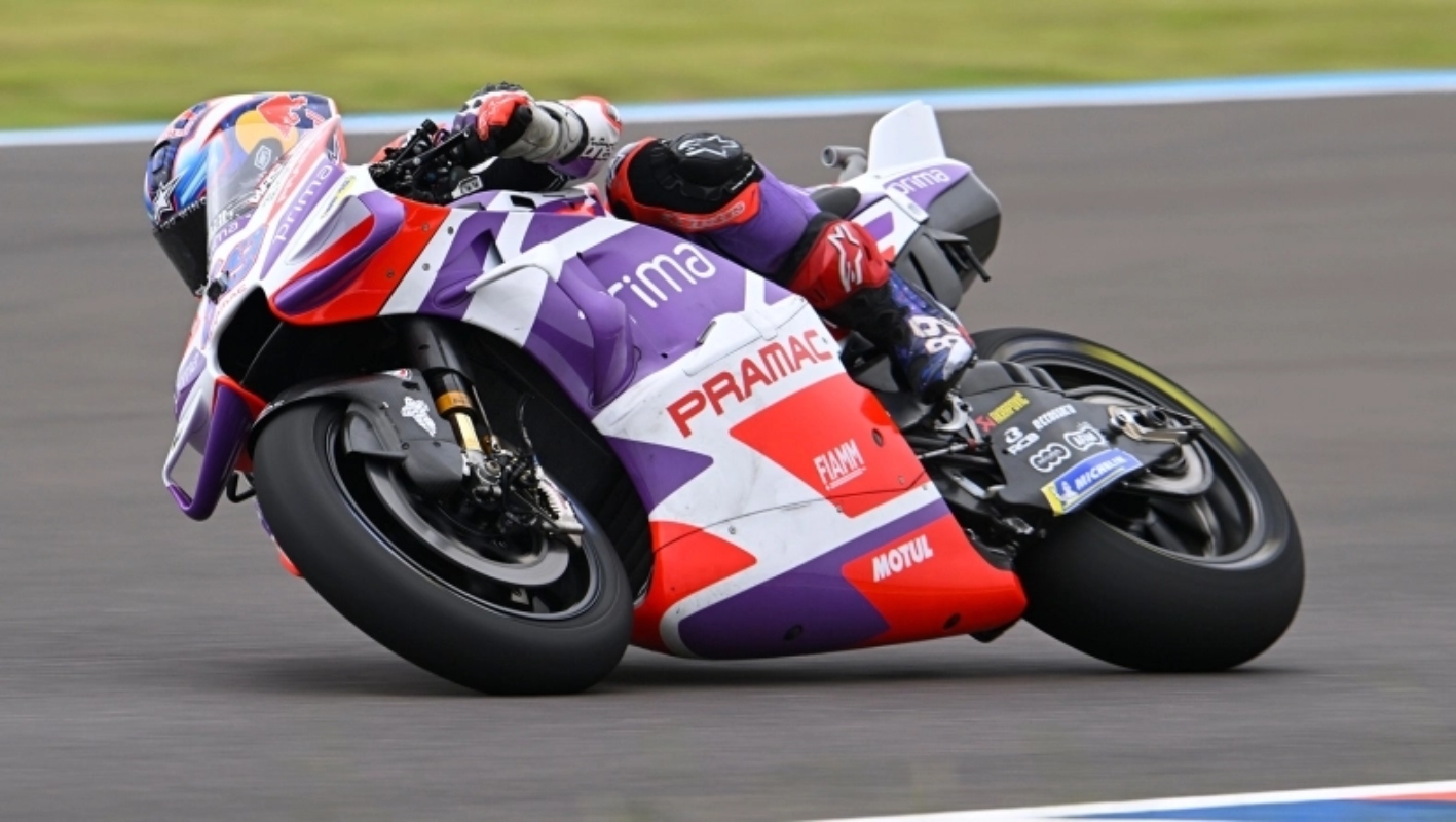 MotoGP, ΗΠΑ: Ο νόμος του Μαρτίν στο FP2