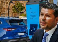 ΔΕΗ blue: Πάνω από 1.500 σημεία φόρτισης και 80 σημεία ταχυφόρτισης πανελλαδικώς