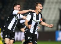 ΠΑΟΚ-Άρης 3-2: Ο Δικέφαλος πήρε το ντέρμπι και έμεινε ζωντανός στο κυνήγι της τρίτης θέσης