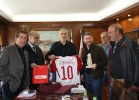 Συνάντηση του Δημάρχου Πειραιά με τον Πρόεδρο του ΠΑΣΟΚ