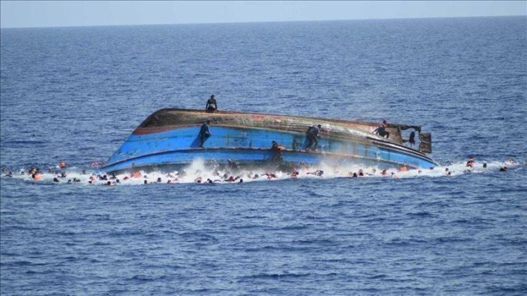 Le Monde: Τυνησία. 27 νεκροί μετά από δύο ναυάγια