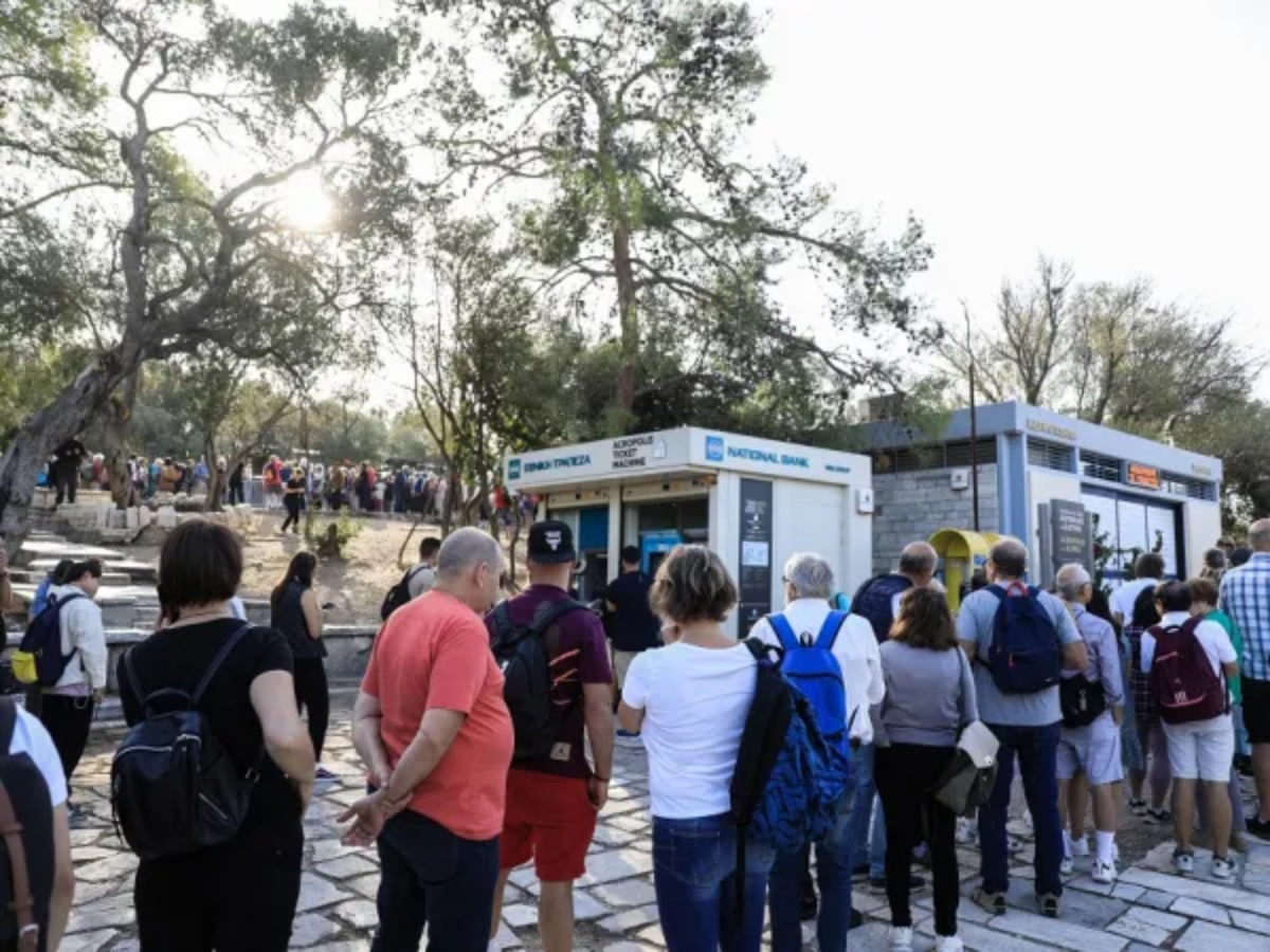 Πάσχα: «Βουλιάζει» η Αθήνα από τουρίστες – Ποιος δαπανά τα περισσότερα