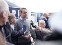 Μητσοτάκης στα Ιωάννινα: Διαρκής η στήριξη στις επιχειρήσεις
