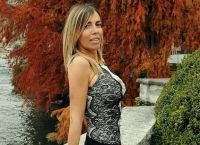 Emanuela Botto: Η Ιταλίδα βασίλισσα με τα τεράστια όπλα της