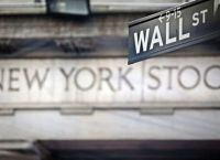 Wall Street: Με πτώση το άνοιγμα της αυλαίας – Υποχωρούν οι τραπεζικές μετοχές