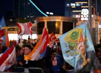 Bloomberg: Φόβοι για μεγαλύτερη αστάθεια της τουρκικής λίρας