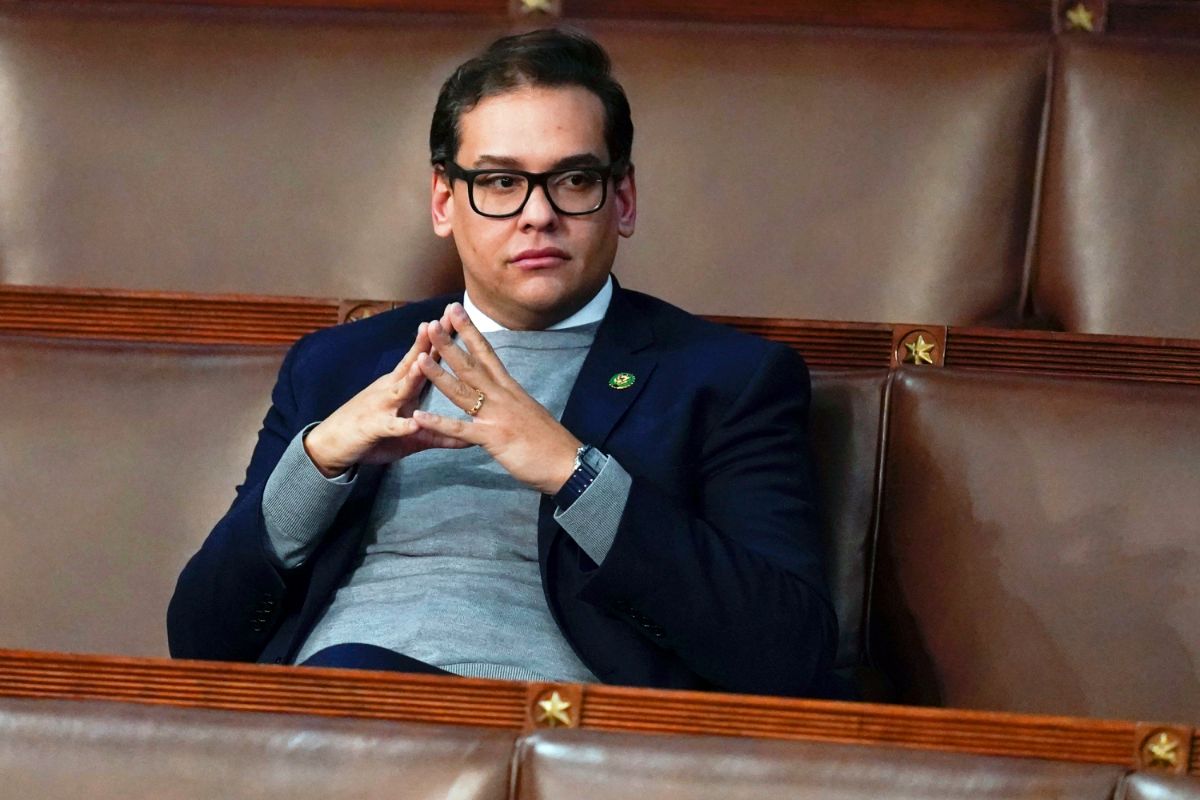 Τζορτζ Σάντος: Αθώςο δηλώνει ο Ρεπουμπλικάνος βουλευτής που κατηγορείται για 13 αδικήματα