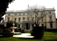 Σύσκεψη πολιτικών αρχηγών υπό την Πρόεδρο της Δημοκρατίας