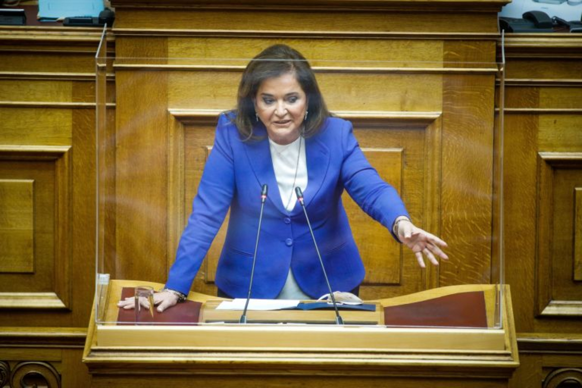 Ντ. Μπακογιάννη: Ο Τσίπρας είναι χρυσός χορηγός του Μητσοτάκη