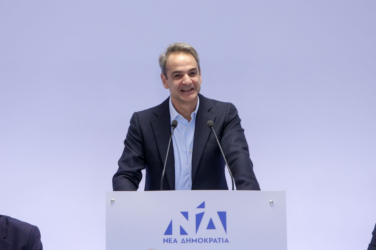 Αυτοδυναμία Μητσοτάκη και ιδιωτικό χρέος