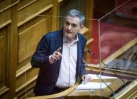 Από την «Δήμητρα» του Βαρουφάκη στα τοπικά νομίσματα του Τσακαλώτου