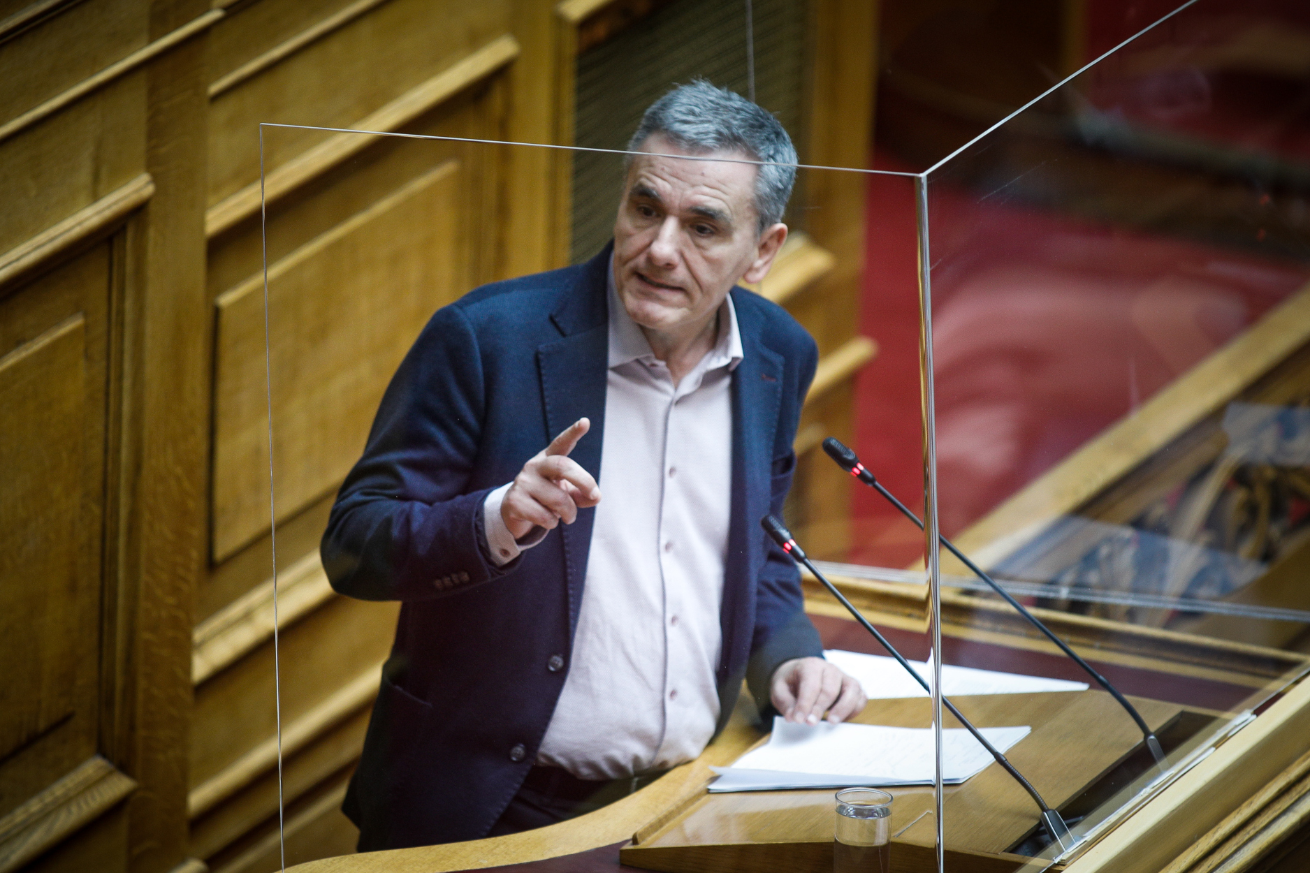 Από την «Δήμητρα» του Βαρουφάκη στα τοπικά νομίσματα του Τσακαλώτου