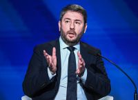 Ανδρουλάκης: Ξεκινά μάχη για την ηγεσία της Κεντροαριστεράς Ανδρουλάκης: Ξεκινά μάχη για την ηγεσία της Κεντροαριστεράς