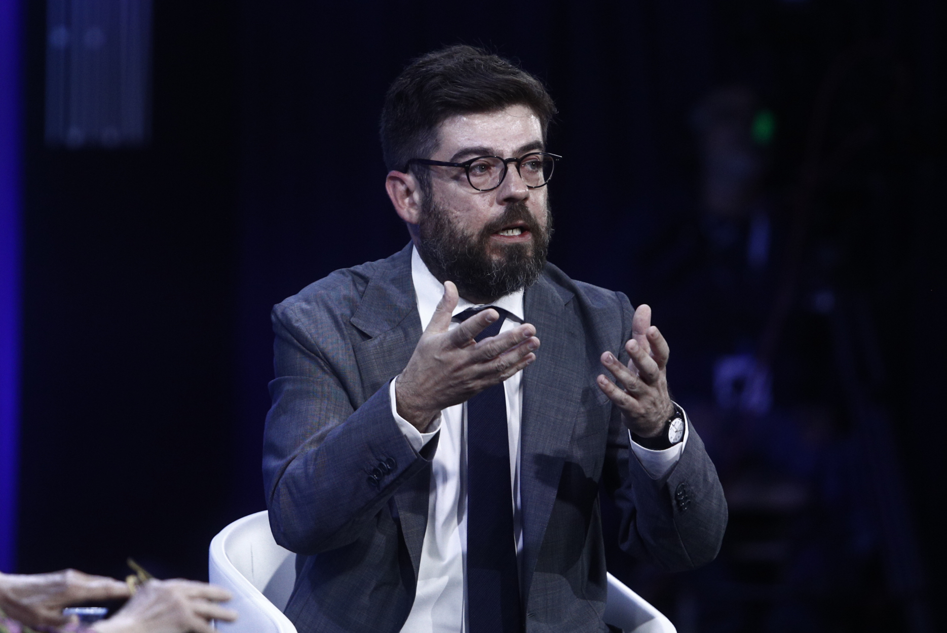 Καλογήρου σε Αλιβιζάτο για τη μη κατάθεση υπομνήματος: Ας μην θεωρούμε τη θεσμική σοβαρότητα μικροψυχία