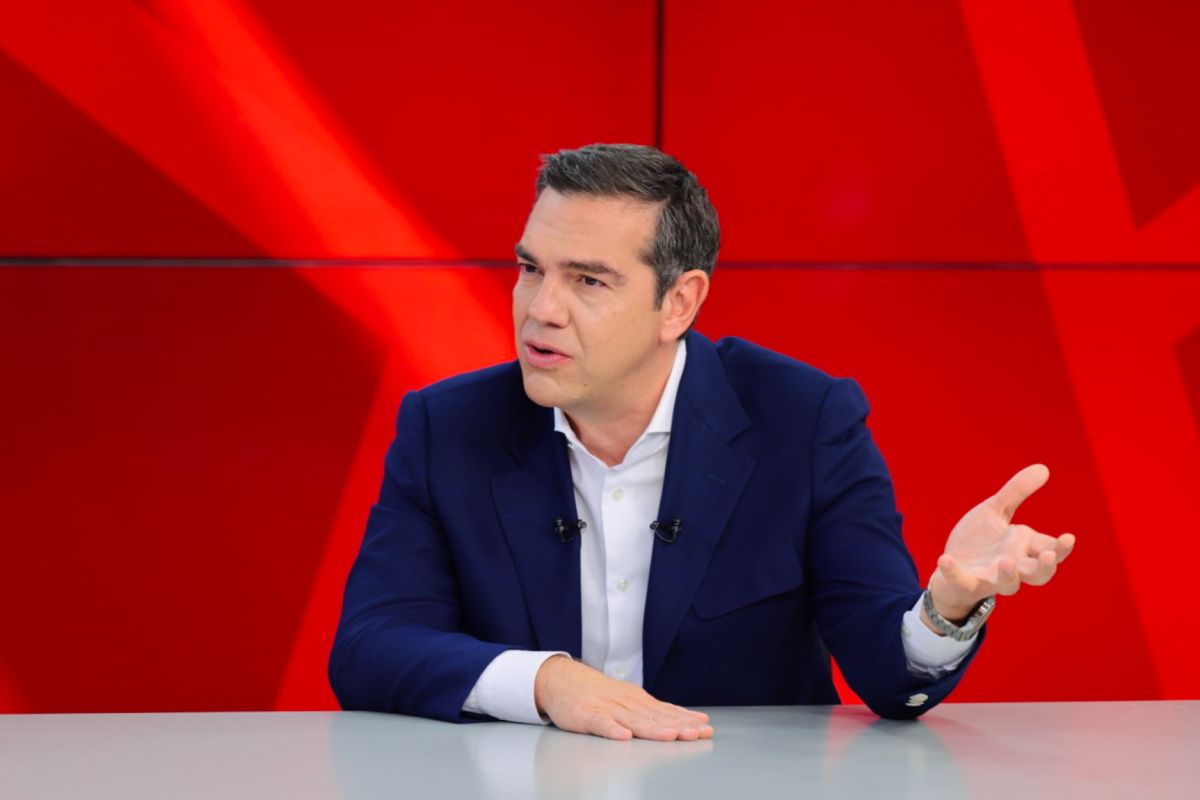 Τσίπρας διακαναλική συνέντευξη: «Οι εκλογές της 21ης Μαΐου θα είναι ντέρμπι»