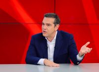 Τσίπρας διακαναλική συνέντευξη: «Οι εκλογές της 21ης Μαΐου θα είναι ντέρμπι»