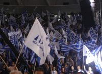 ΝΔ: Επίθεση τραμπούκων με χημικά σε κομματική συγκέντρωση