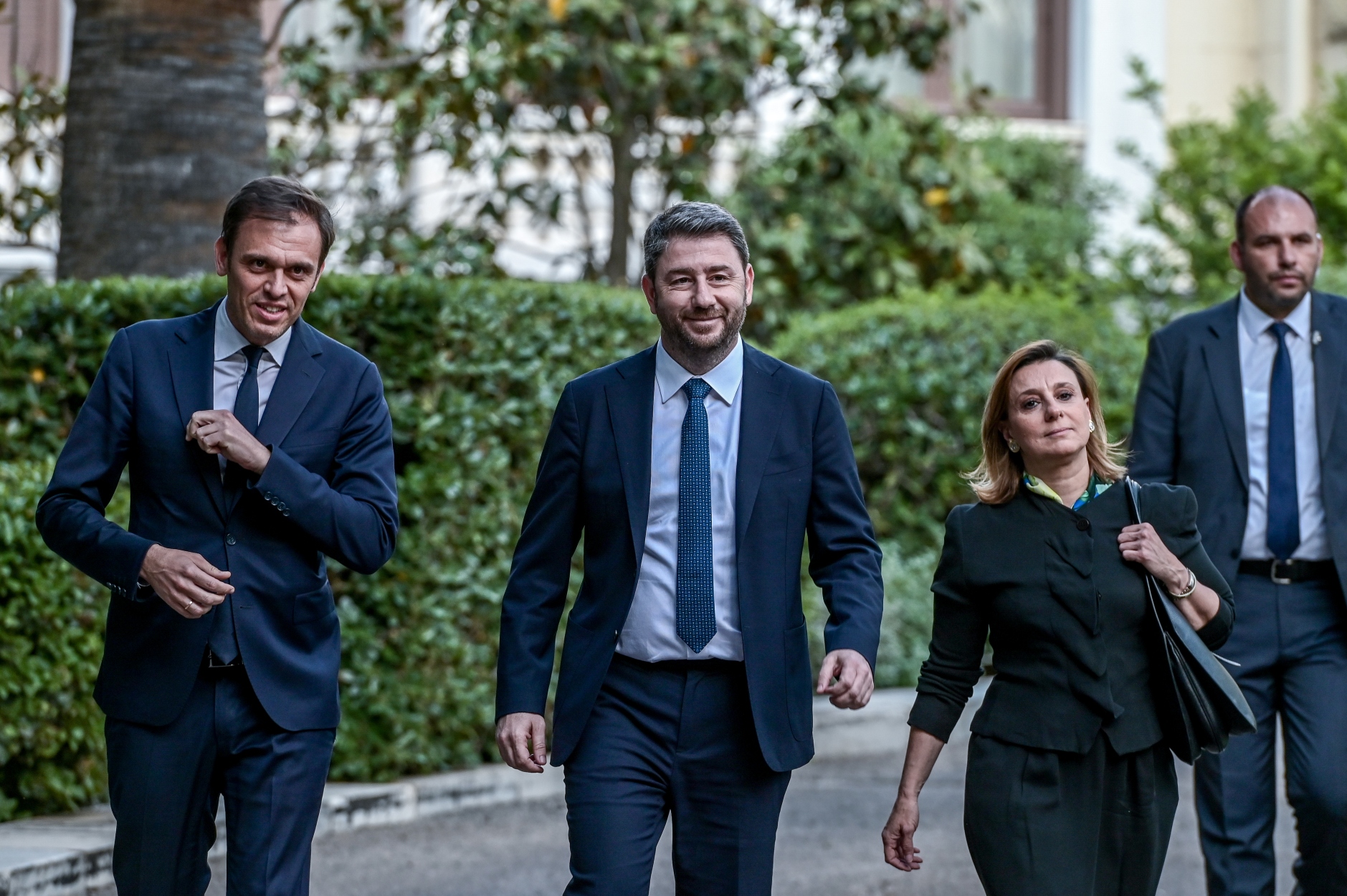 Και ο Ανδρουλάκης επέστρεψε την διερευνητική εντολή – Ποιες οι επόμενες κινήσεις κατά το Σύνταγμα