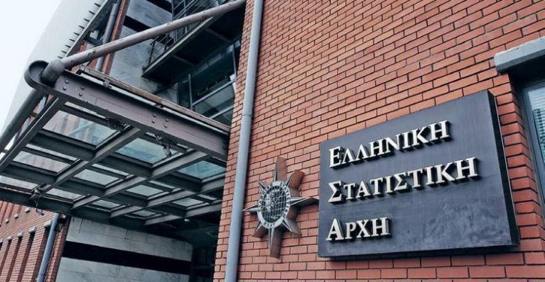 ELSTAT releases risk-of-poverty report; Hatzidakis and Staikouras observe marked improvement in figures