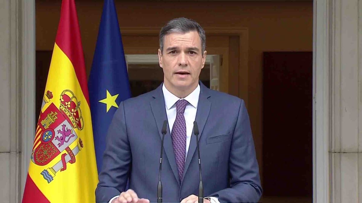 Μειώθηκε το προβάδισμα του Λαϊκού Κόμματος έναντι του Σάντσεθ