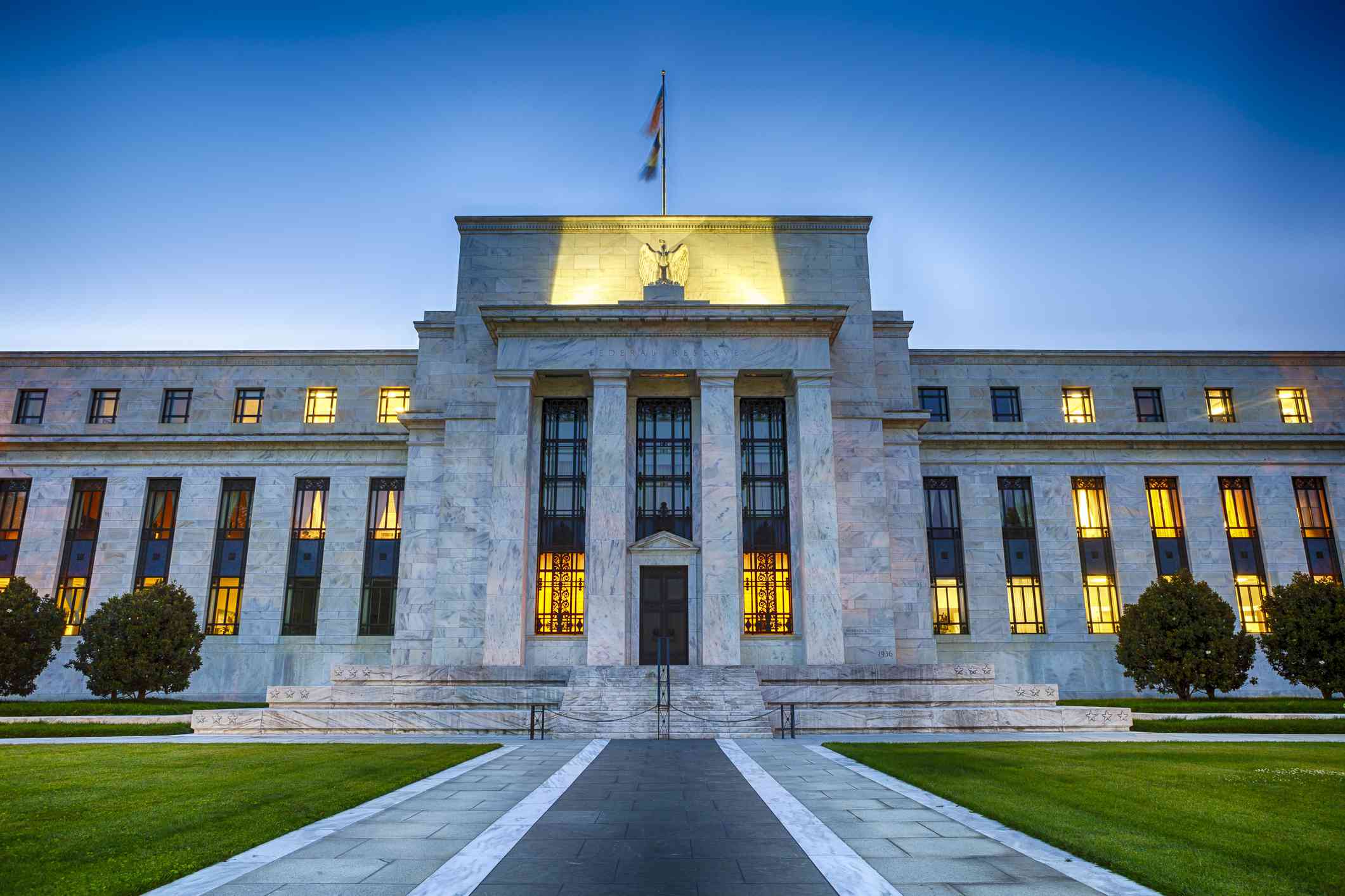 Washington Post: Η Fed αύξησε το βασικό επιτόκιο κατά 0,25%