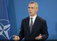 ΝΑΤΟ: Συνάντηση Σολτς – Στόλτενμπεργκ – Ουκρανία και αμυντικές δαπάνες στο επίκεντρο