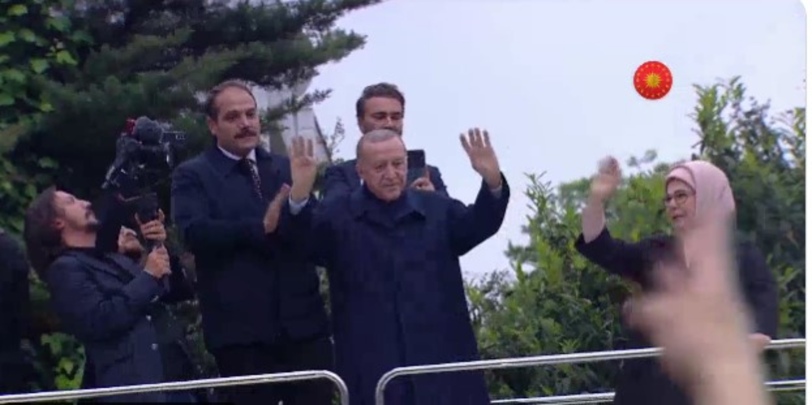 Ερντογάν μετά την νίκη του: «Εμείς ανήκουμε στην Τουρκία και η Τουρκία σε εμάς»
