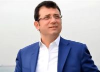 Επίθεση με πέτρες στον Ιμάμογλου