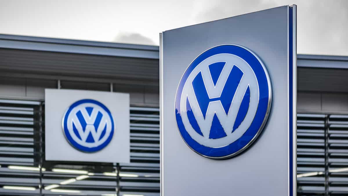 Associated Press: Οι Κινέζοι γυρίζουν την πλάτη στην Volkswagen
