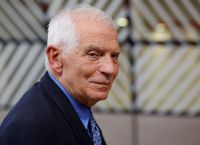 Μπορέλ: Άθλια η θέσπιση του νόμου κατά της ομοφυλοφιλίας στην Ουγκάντα Μπορέλ: Άθλια η θέσπιση του νόμου κατά της ομοφυλοφιλίας στην Ουγκάντα