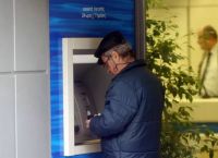 Η συνταξιοδοτική δαπάνη υποχωρεί παρότι η Ελλάδα «γερνάει» – Πληθυσμιακή βουτιά έως το 2070