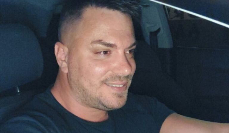 Σταύρος Γεωργάς: Ο περιπτεράς «τρολάρει» τον «γύπα του TikTok» [vid]