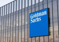 Goldman Sachs: H Ελλάδα βρίσκεται ένα βήμα μακριά από την ανάκτηση της επενδυτικής βαθμίδας
