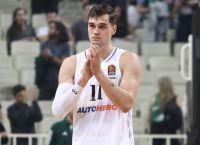Ο Χεζόνια πανηγύρισε την κούπα με… Panathinaikos και τριφύλλια