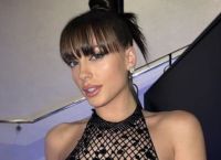 Η εμφάνιση της Ίριδας Παπουτσή που ανέβασε τη θερμοκρασία