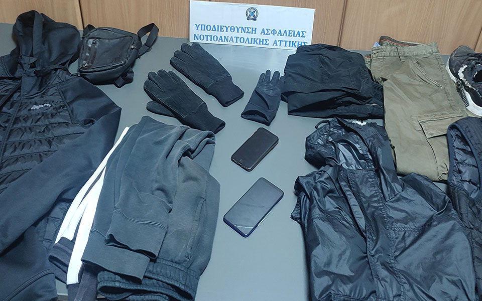 Βίντεο ντοκουμέντο από τη δράση συμμορίας που λήστευε πρατήρια καυσίμων στα Νότια Προάστια