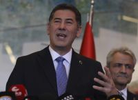 Ρυθμιστής από το πουθενά στην Τουρκία ο Σινάν Ογάν