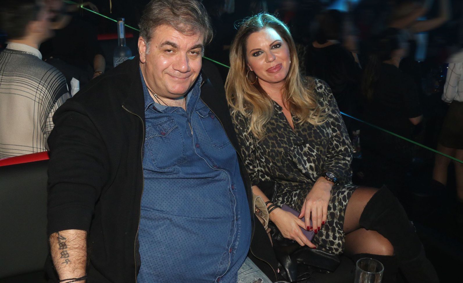 Δημήτρης Σταρόβας: «Η γυναίκα μου είναι γυμνάστρια και μου λέει ότι έχω παχύνει και γεράσει»