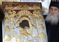 Κυκλοφοριακές ρυθμίσεις την Τετάρτη στην οδό Μητροπόλεως λόγω υποδοχής της εικόνας Παναγίας «Άξιον Εστί»