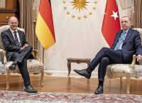 Πρόσκληση Σολτς σε Ερντογάν για επίσκεψη στο Βερολίνο