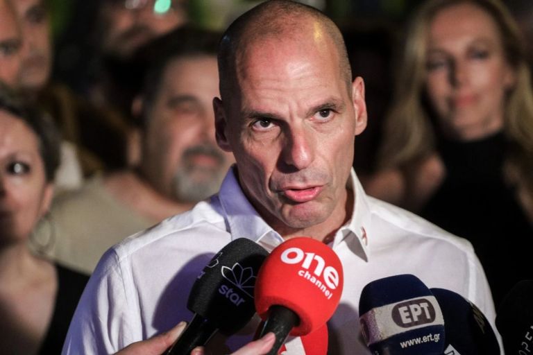 Varoufakis blames Syriza for ‘unbelievable tsunami of conservatism’