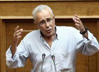 Ο Ζουράρις εξηγεί…τι εννοούσε με την έκφραση κωλόπαιδα!
