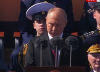 Ρωσία: «Ένας πραγματικός πόλεμος έχει κηρυχθεί εναντίον μας»