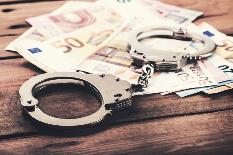 ΑΑΔΕ: Φοροδιαφυγή στο εξωτερικό – Νέοι τρόποι για να ανακαλύψουν κρυφά εισοδήματα