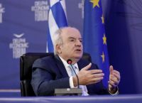 Περιστέρης: «Κλειδί» η αιολική ενέργεια για την αυτονομία της χώρας